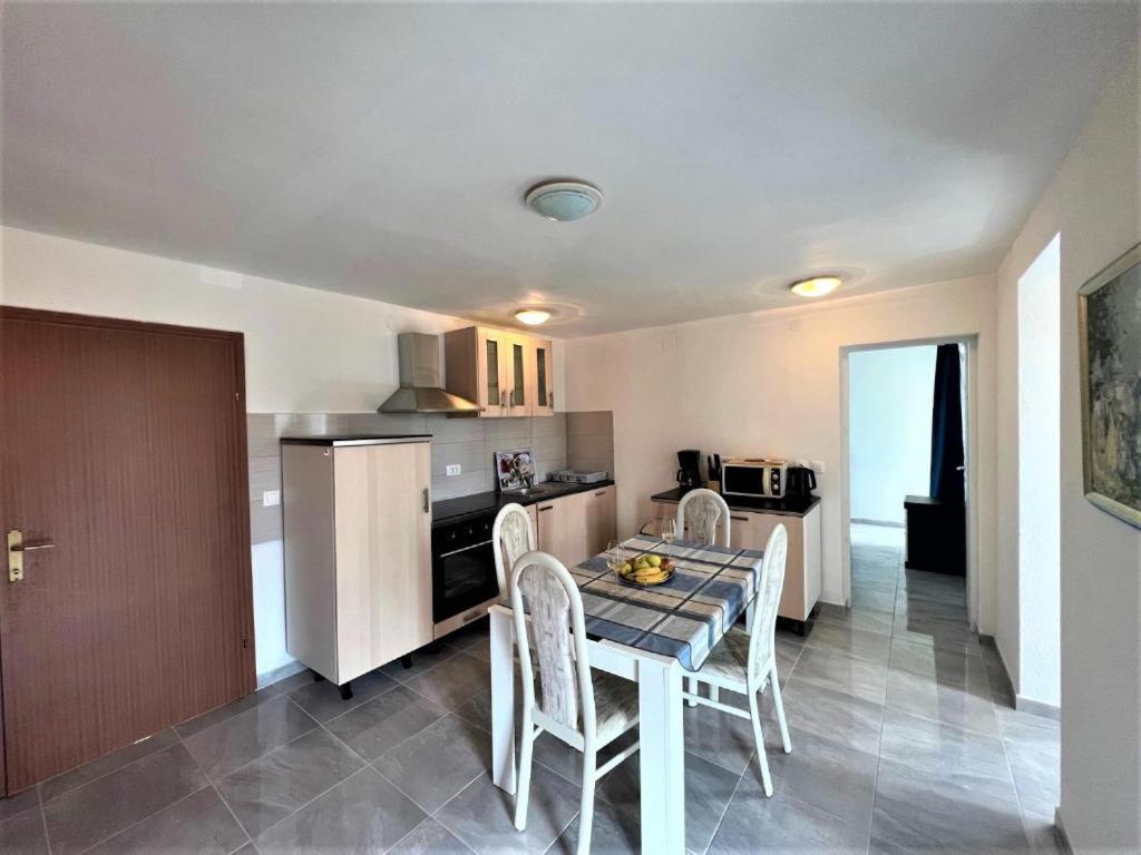 Melek Appartement Medulin Buitenkant foto