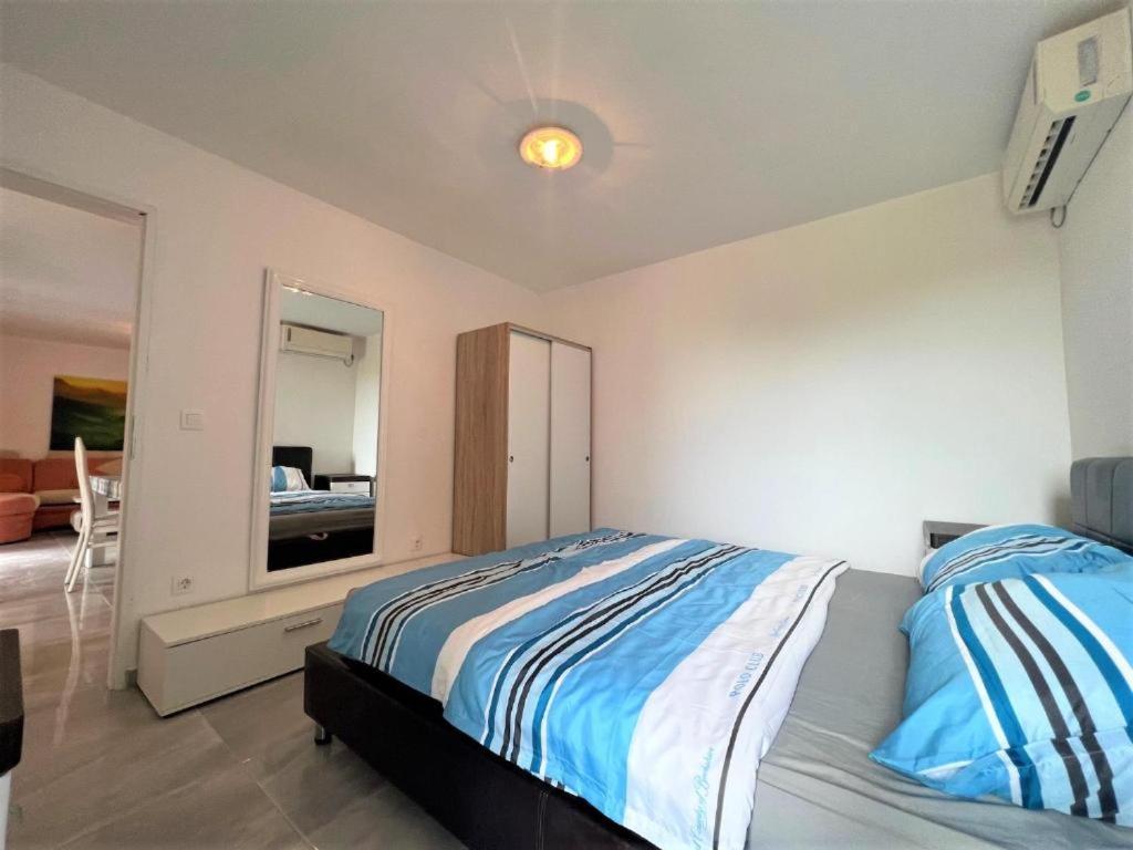 Melek Appartement Medulin Buitenkant foto